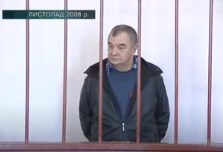 Тракторист Михайло Жиденко